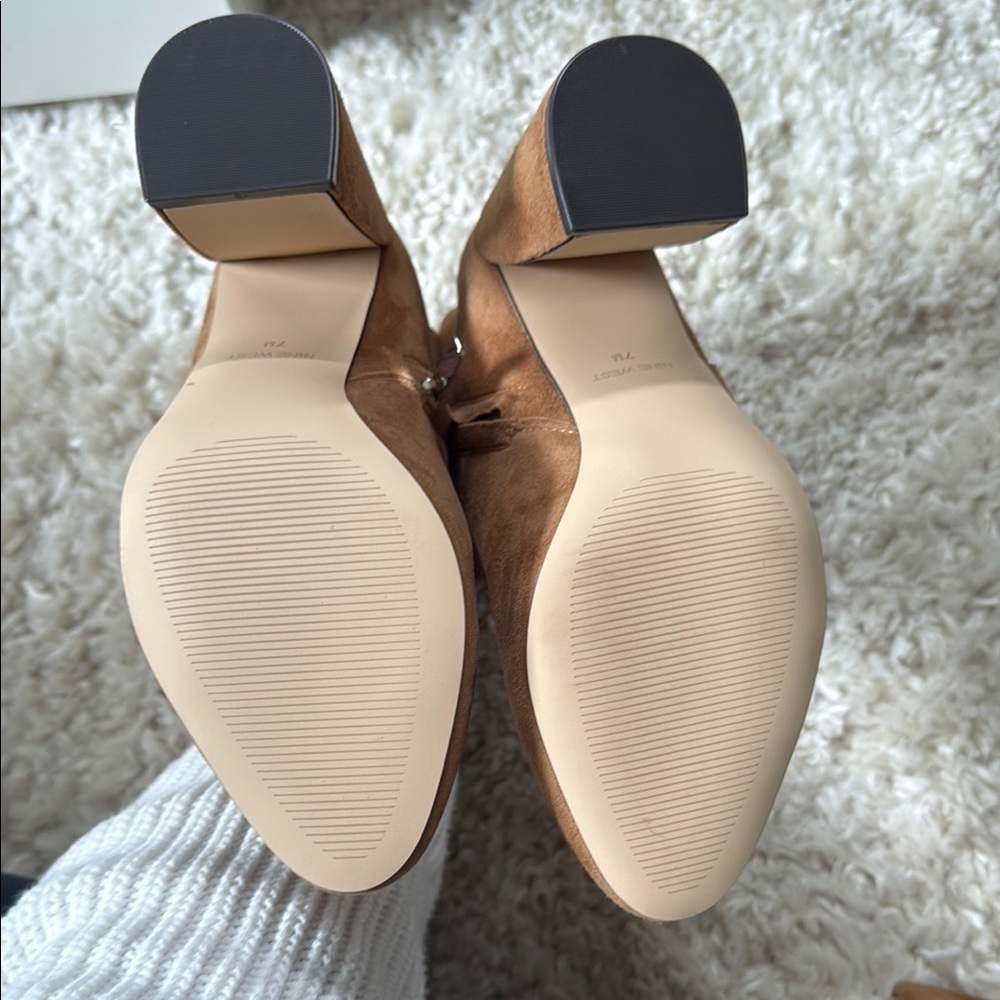 Nine West Tan Heeled Boots with Chunky Block Heel - Picture 3 of 3